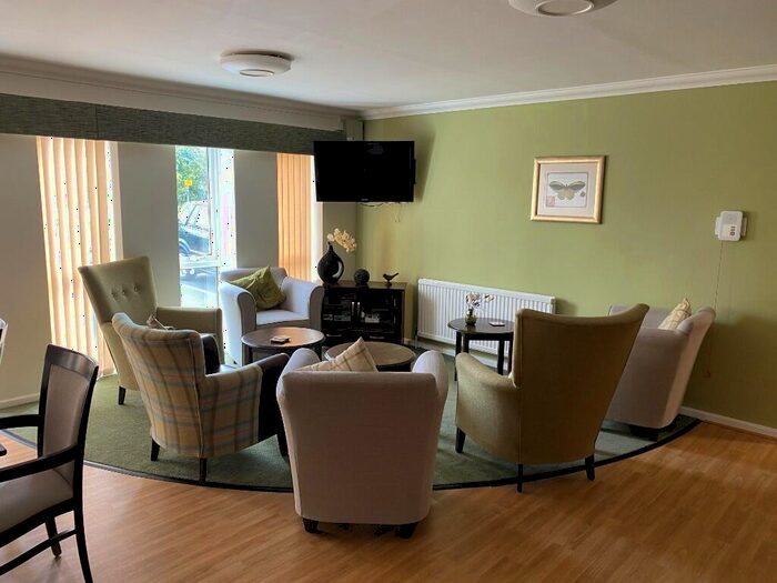 1 Bedroom Flat To Rent In Moorside Court, LN6