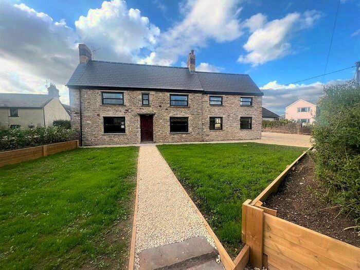 3 Bedroom Detached House For Sale In Cross House, Clawddcoch, Pendoylan, The Vale Of Glamorgan, CF71