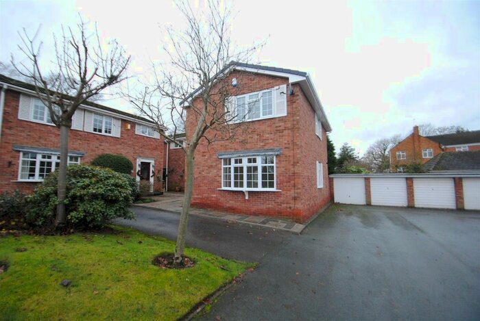 3 Bedroom Link Detached House To Rent In Barrymore Court, Grappenhall, Warrington, WA4