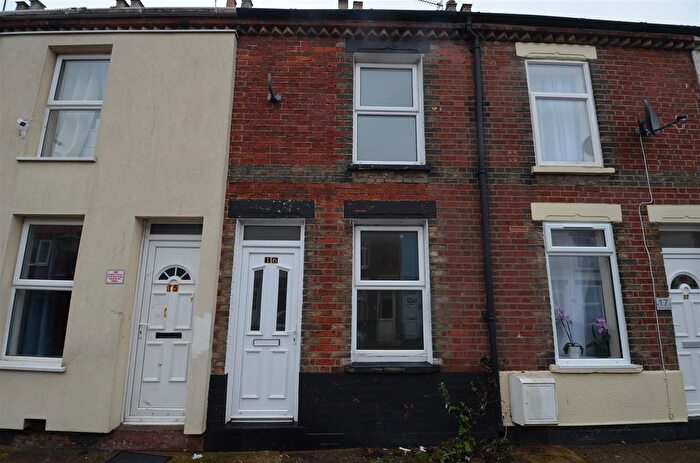 2 Bedroom Terraced House To Rent In Coronation Terrace, Great Yarmouth, NR30