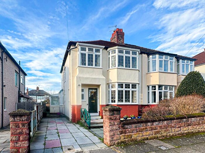 3 Bedroom Semi-Detached House For Sale In Chequers Gardens, Liverpool, L19