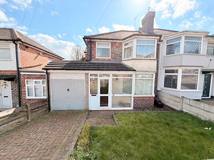 3 Bedroom Semi Detached House For Sale In Ermington Crescent, Hodge Hill, Birmingham, B36