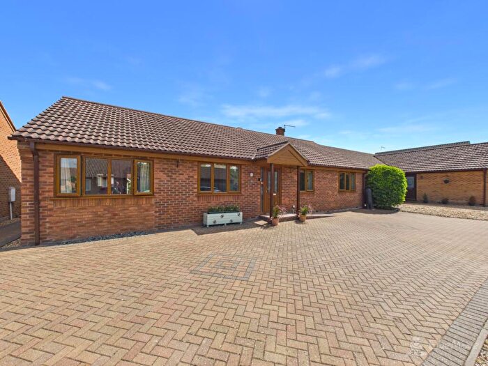 4 Bedroom Detached Bungalow For Sale In Beech Close, Isleham, Ely, Cambridgeshire, CB7