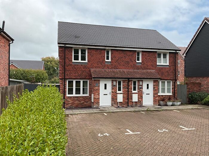 2 Bedroom Semi-Detached House For Sale In Unicorn Way, Burgess Hill, RH15