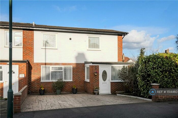 2 Bedroom Terraced House To Rent In Sutton, Sutton, SM3