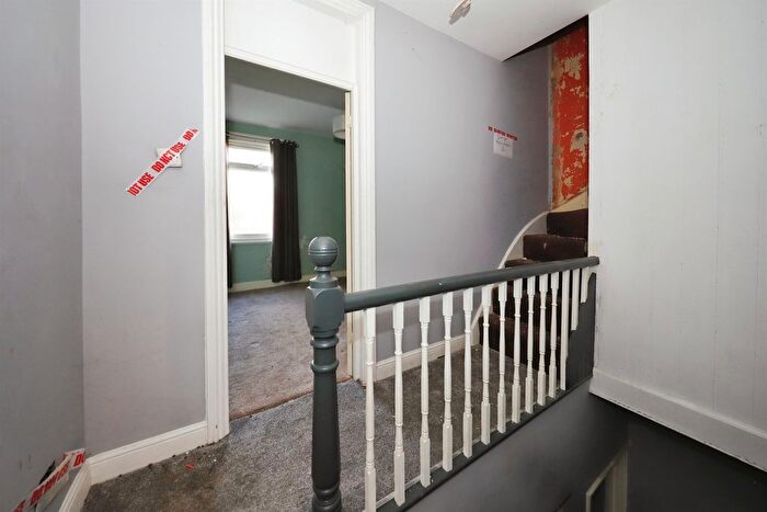 3 Bedroom Terraced House For Sale In Woodfield Crescent, Kidderminster, DY11