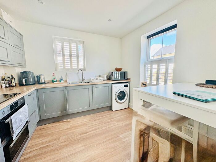 3 Bedroom Semi-Detached House For Sale In Carpenter Drive, Newton Abbot, TQ13