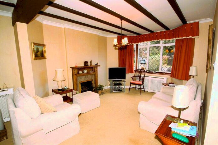 3 Bedroom Detached House For Sale In Woodland Way, Petts Wood East, Kent, BR5