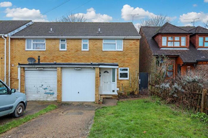 3 Bedroom End Of Terrace House For Sale In Norman Road, Burgess Hill, RH15