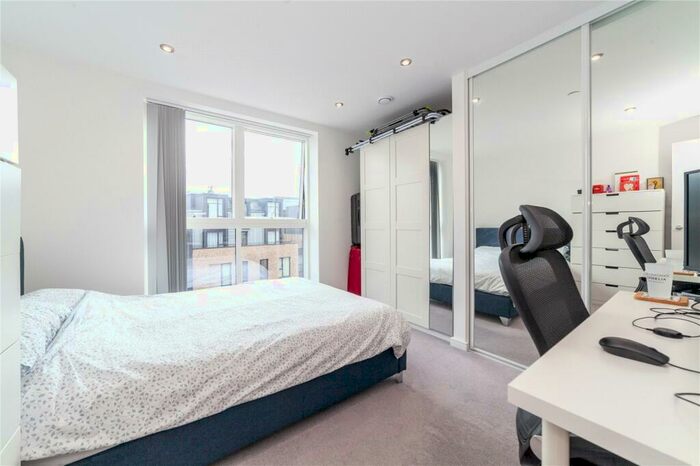 1 Bedroom Apartment To Rent In Penny Brookes Street, Stratford, London, E15