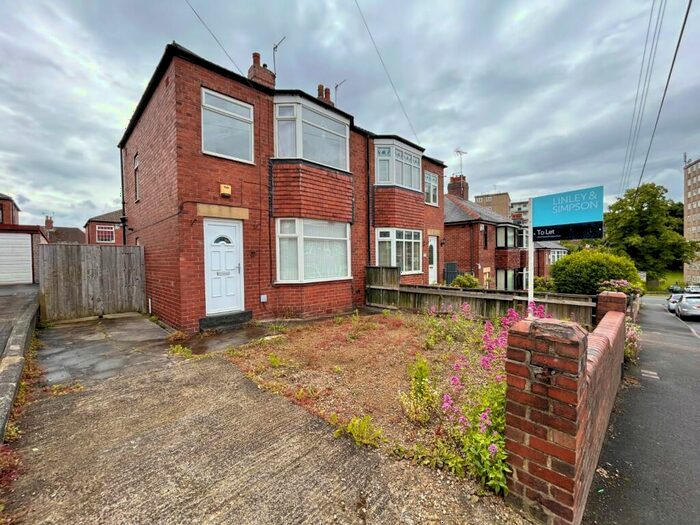 3 Bedroom Semi-Detached House To Rent In Raynville Mount, Bramley, Leeds, LS13
