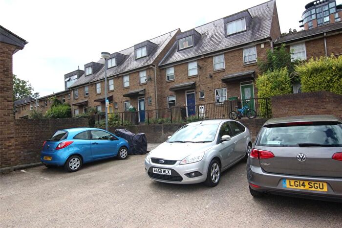 4 Bedroom End Of Terrace House To Rent In Wine Close, London, E1W