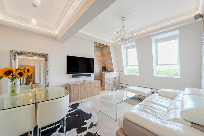 2 Bedroom Flat To Rent In Allsop Place, London, NW1