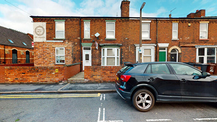 4 Bedroom Terraced House To Rent In Newland St West | Student House | /, LN1