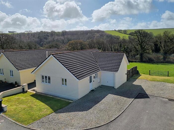 3 Bedroom Detached Bungalow For Sale In Well Meadow, Egloskerry., PL15