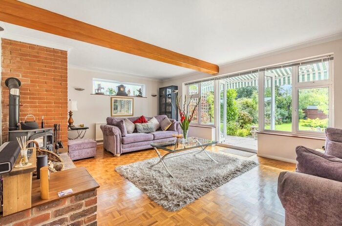 4 Bedroom Detached House For Sale In Greenway, Roundle Square, Felpham, Bognor Regis, West Sussex, PO22