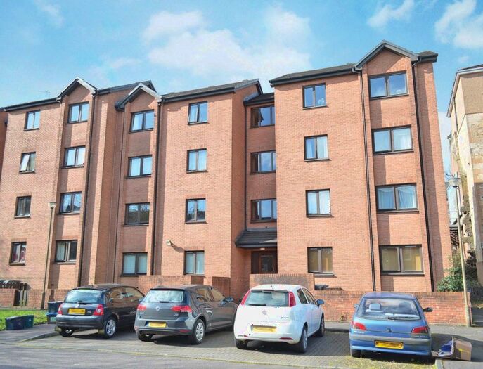 2 Bedroom Flat To Rent In Wallace Court, Stirling, FK8