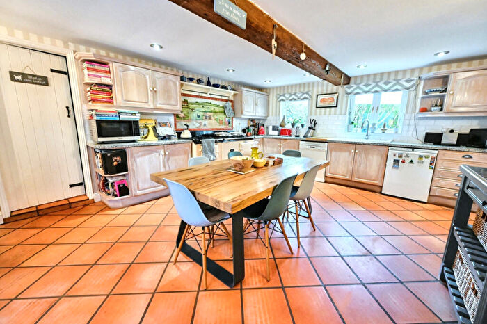 4 Bedroom Barn Conversion For Sale In Church Lane, Ashbourne, DE6