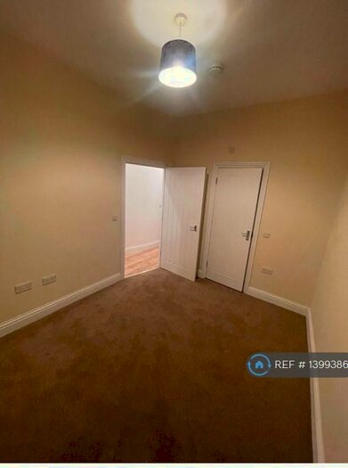 3 Bedroom Flat To Rent In Buckland Road, London, E10