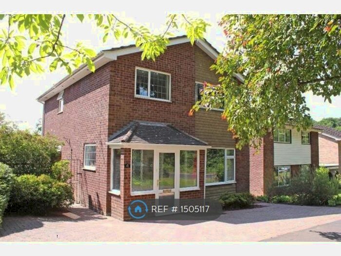 4 Bedroom Detached House To Rent In Coxford Road, Southampton, SO16