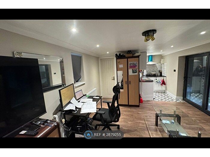 Studio To Rent In Longhayes Avenue, Romford, RM6