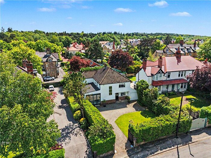 6 Bedroom Detached House For Sale In Rutland Drive, Harrogate, North Yorkshire, HG1