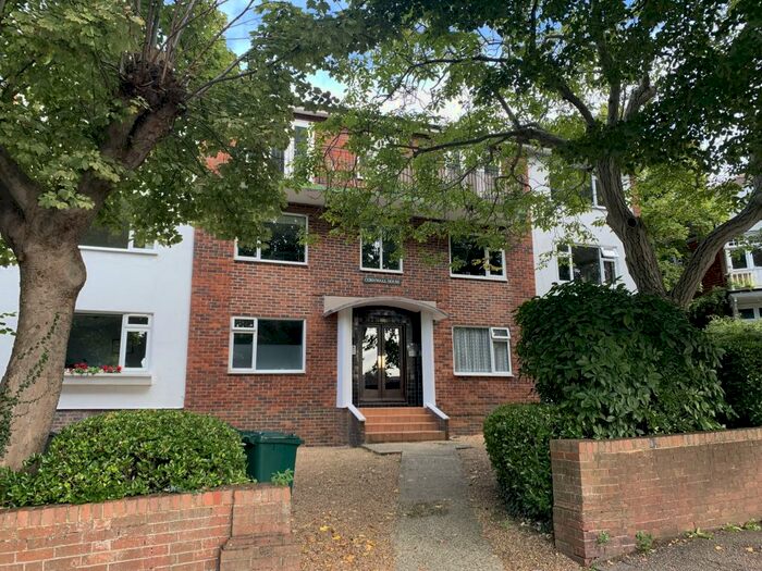 2 Bedroom Flat To Rent In Harrington Road, Brighton, BN1