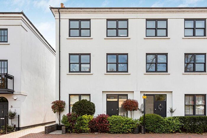 4 Bedroom Semi-Detached House For Sale In North Road, Hertford, Hertfordshire, SG14