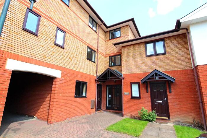 2 Bedroom Apartment To Rent In Ludlow Road, Maidenhead, SL6