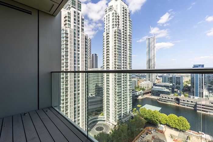 1 Bedroom Flat To Rent In Harbour Way, London, E14