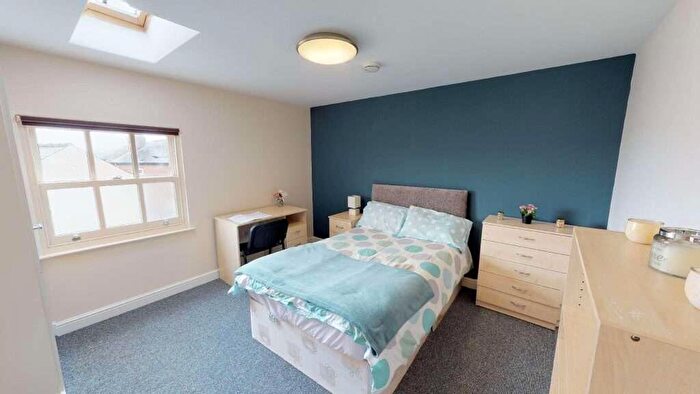 7 Bedroom Flat To Rent In Flat, Glossop Road, Broomhill, S10