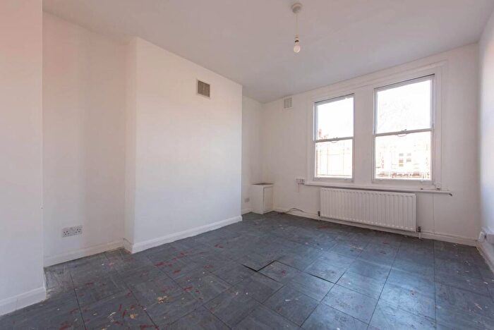 1 Bedroom Flat For Sale In Agincourt Road, Hampstead, London, NW3