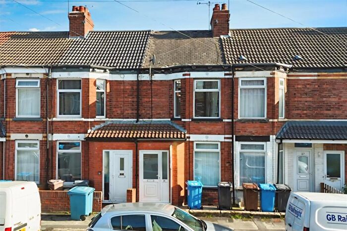 2 Bedroom Terraced House For Sale In Hereford Street, Hull, HU4