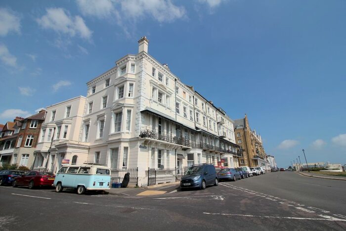 2 Bedroom Flat To Rent In Victoria Parade, Ramsgate, CT11