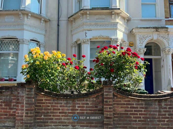 5 Bedroom Terraced House To Rent In Cedars Avenue, London, E17