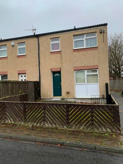 3 Bedroom End Of Terrace House To Rent In Middleton Way, Leeds LS10