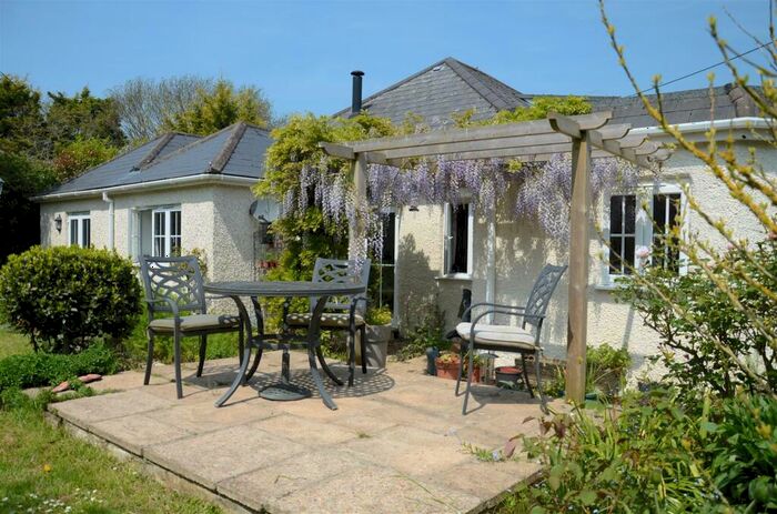 4 Bedroom Detached Bungalow For Sale In Ningwood, Isle Of Wight, PO41