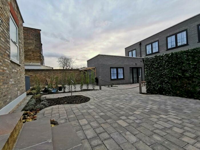 2 Bedroom Apartment To Rent In Barking Road, London, E13