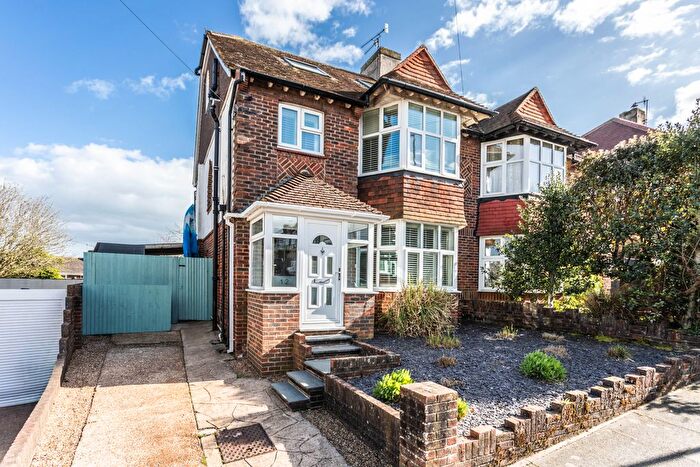 4 Bedroom Semi Detached House For Sale In Nevill Way, Hove, BN3