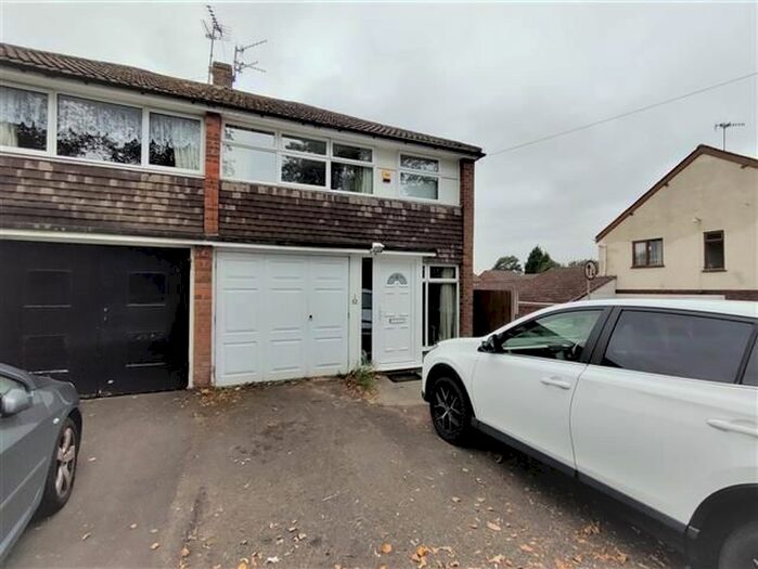 3 Bedroom Property To Rent In Cemetery Road, Lye, Stourbridge, DY9