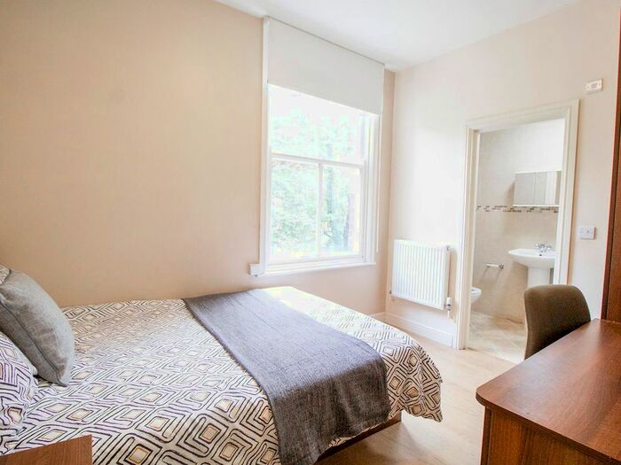 Studio To Rent In Springfield Mount, Leeds, LS2