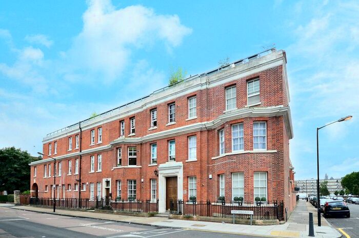 1 Bedroom Flat To Rent In East Arbour Stree, Stepney, London, E1