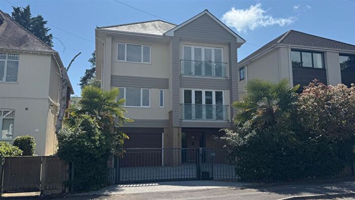 4 Bedroom Detached House To Rent In Birchwood Road, Lower Parkstone, BH14
