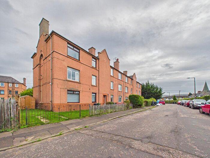 2 Bedroom Flat To Rent In Stenhouse Avenue West, Stenhouse, Edinburgh, EH11