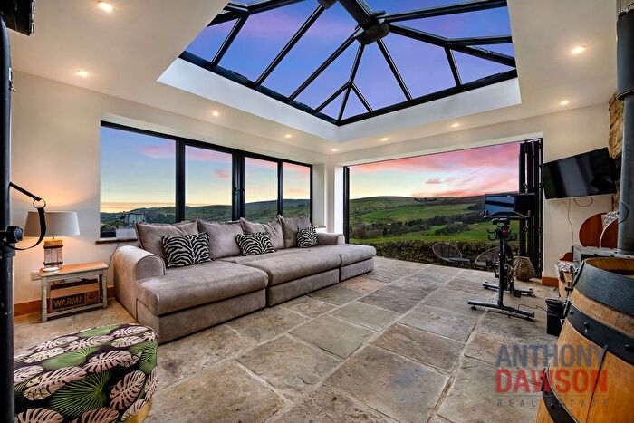 5 Bedroom Property For Sale In Gisburn Road, Blacko, BB9