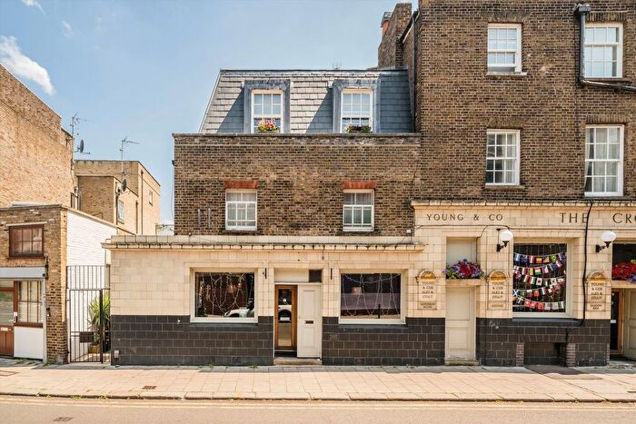 1 Bedroom Flat To Rent In Chiswick High Road, Chiswick, W4