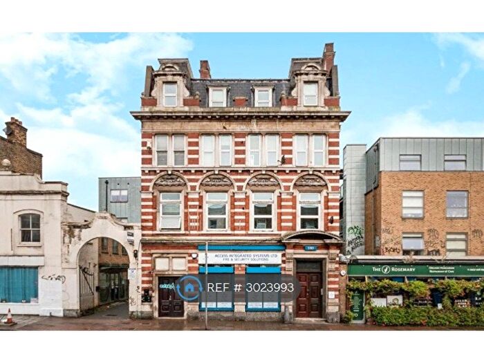 1 Bedroom Flat To Rent In New Cross Road, London, SE14