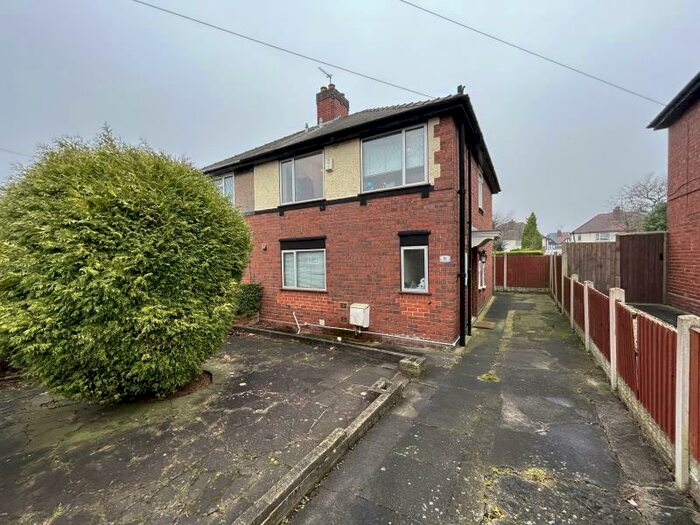4 Bedroom Semi-Detached House To Rent In Newhall Road, Rowley Regis, West Midlands, B65