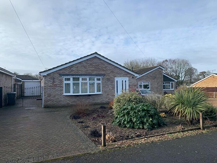 3 Bedroom Bungalow To Rent In Woodcutters Way, Lakenheath, Brandon, IP27