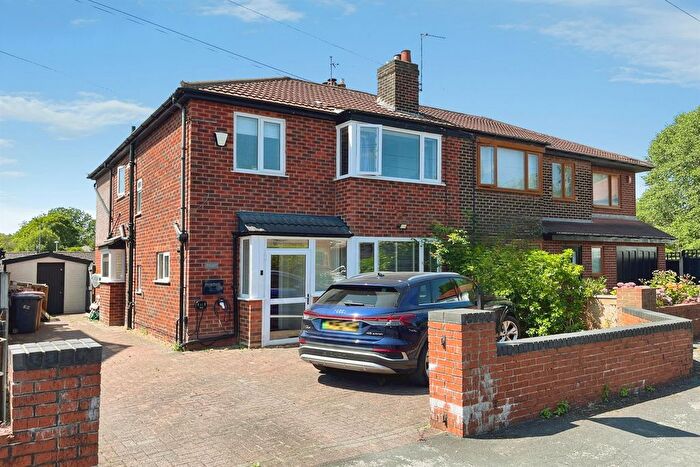 2 Bedroom Semi-detached House For Sale In Crawford Avenue, M28